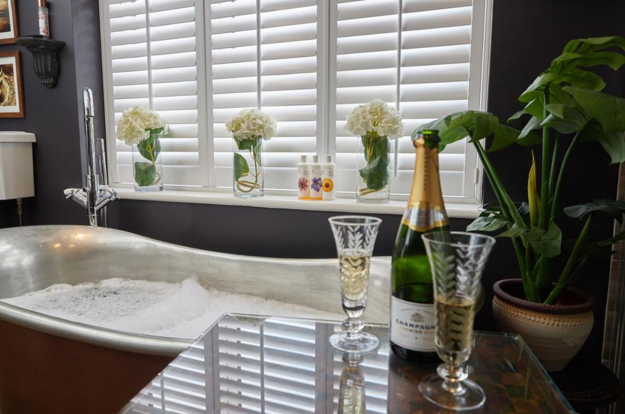 Boutique Bedrooms Thornham  Bagian luar foto